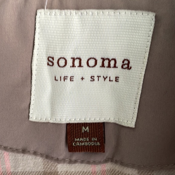 Sonoma Puffer Vest -Taupe- Pink Cream Plaid lining- pockets- zip & snap- Medium - Picture 2 of 8